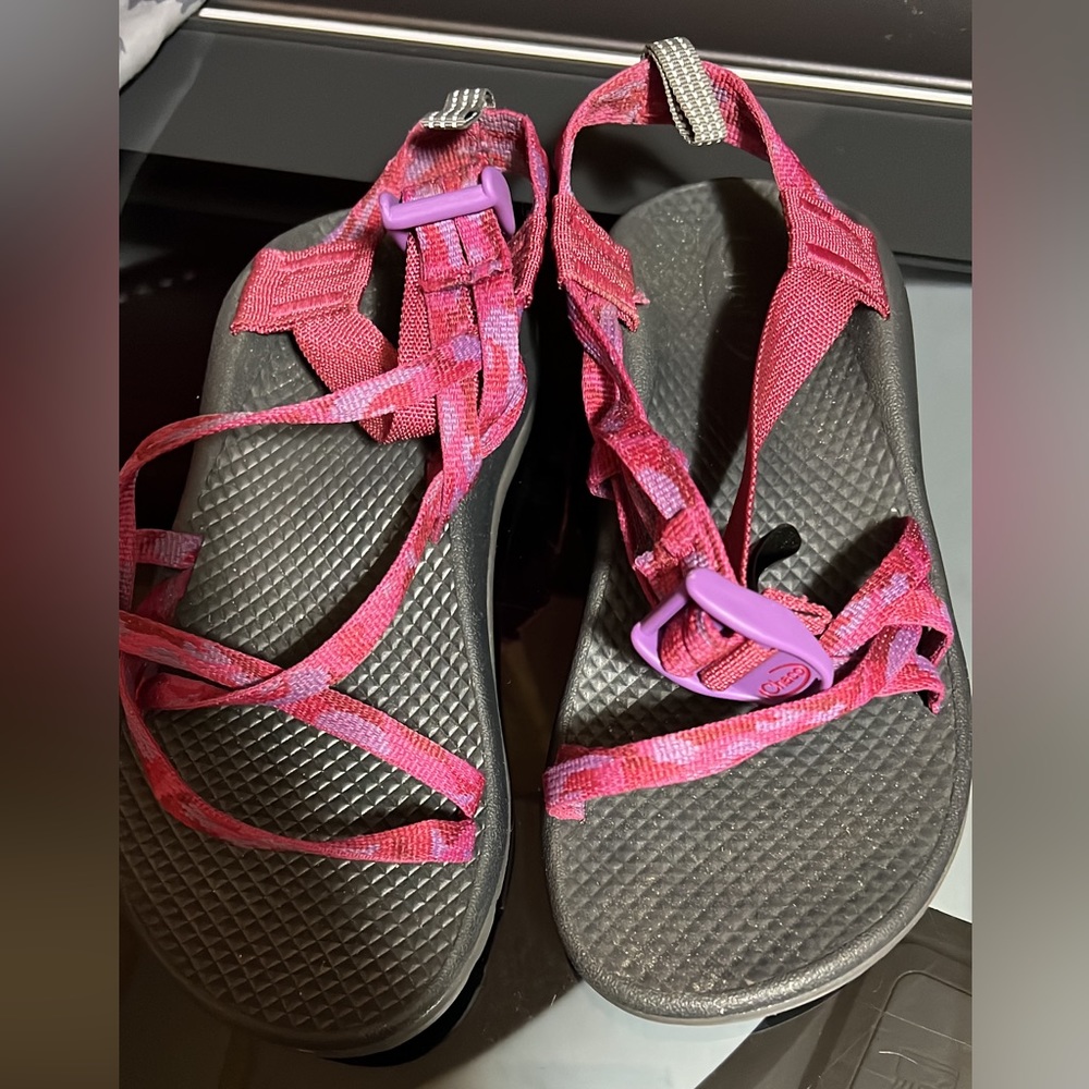 Girls Chacos